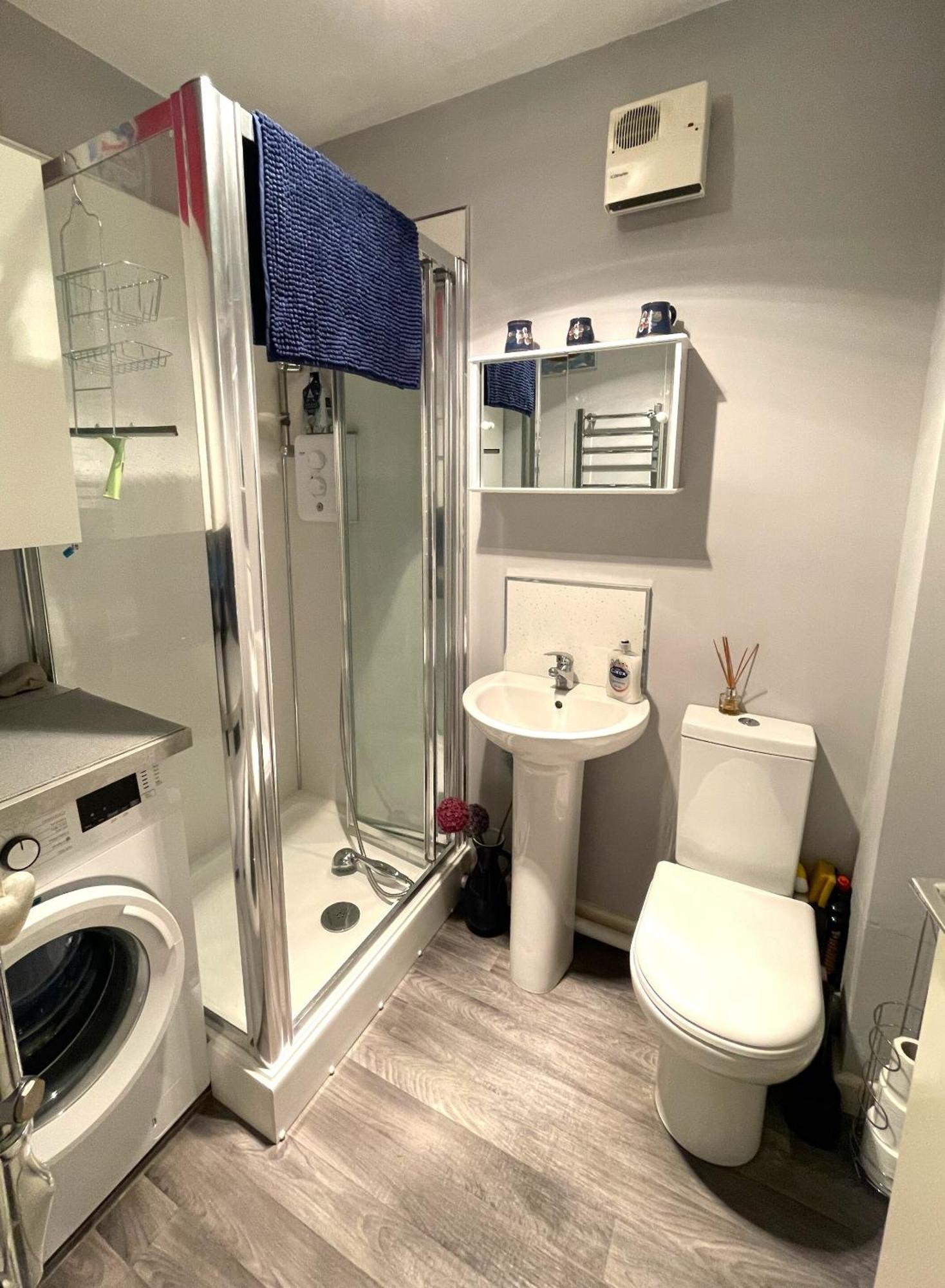 Snug Studio Apartment In Central Location 布里斯托 外观 照片